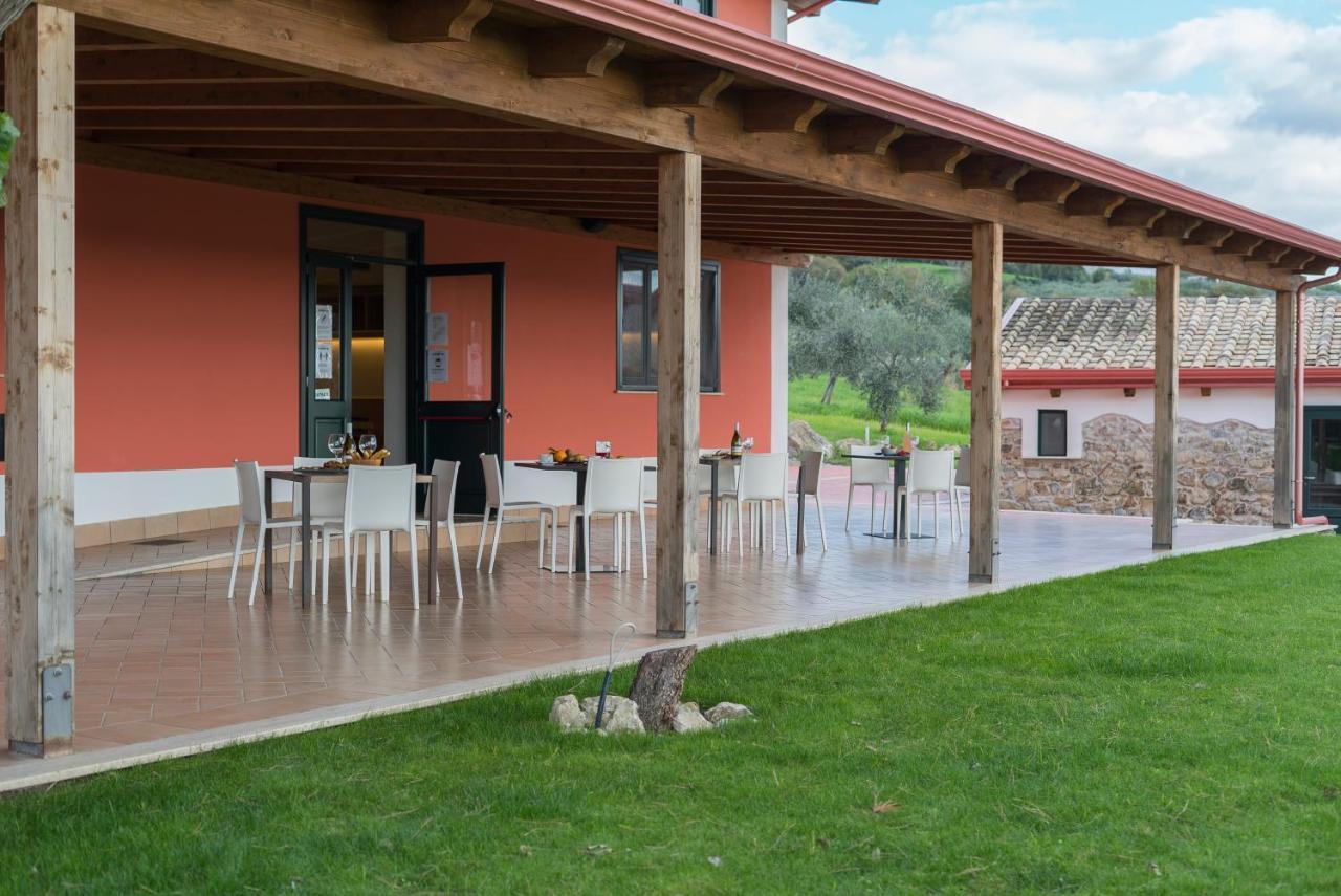 Terra Di Vento Bed & Breakfast Montecorvino Pugliano Luaran gambar