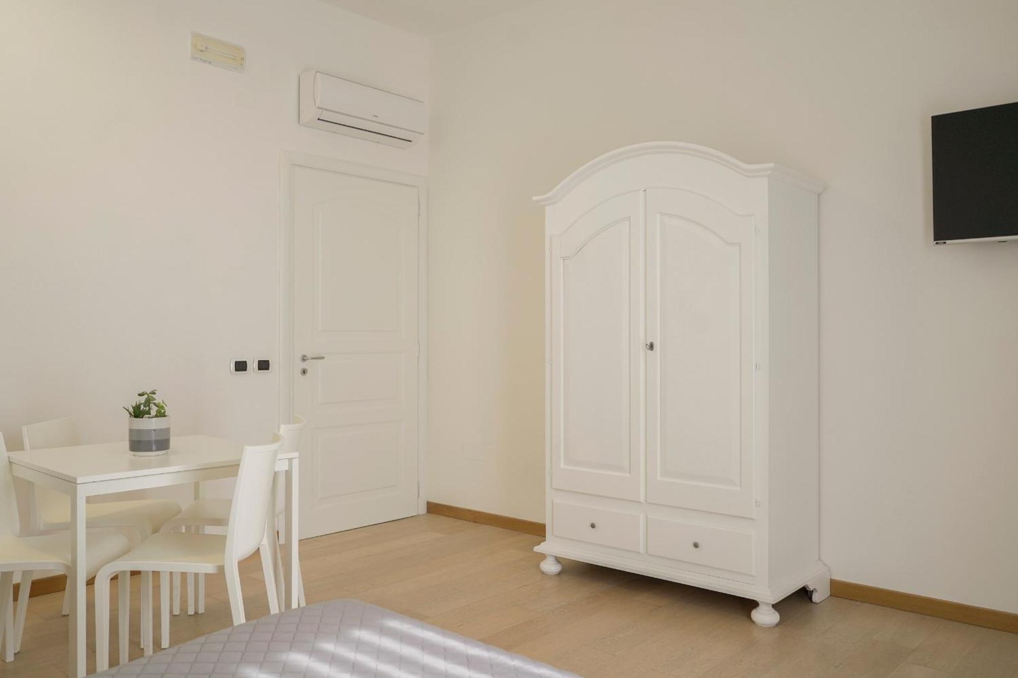 Terra Di Vento Bed & Breakfast Montecorvino Pugliano Luaran gambar